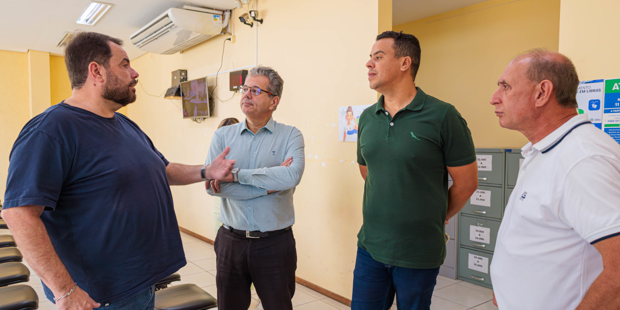 Comissão de Saúde visita Centro de Saúde Bucal de Limeira