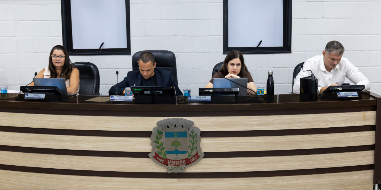 Sessão Ordinária: Câmara aprova três projetos e encaminha 26 requerimentos