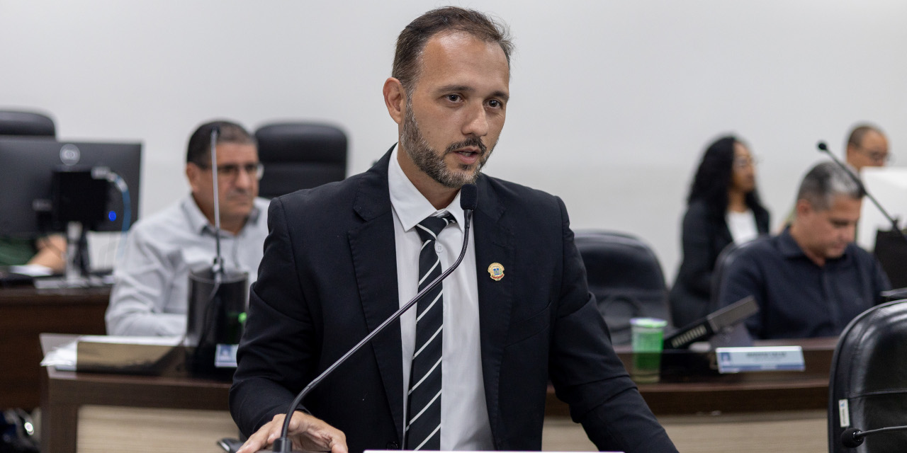 Estevão Nogueira requer informações à Prefeitura sobre a qualidade da água em Limeira