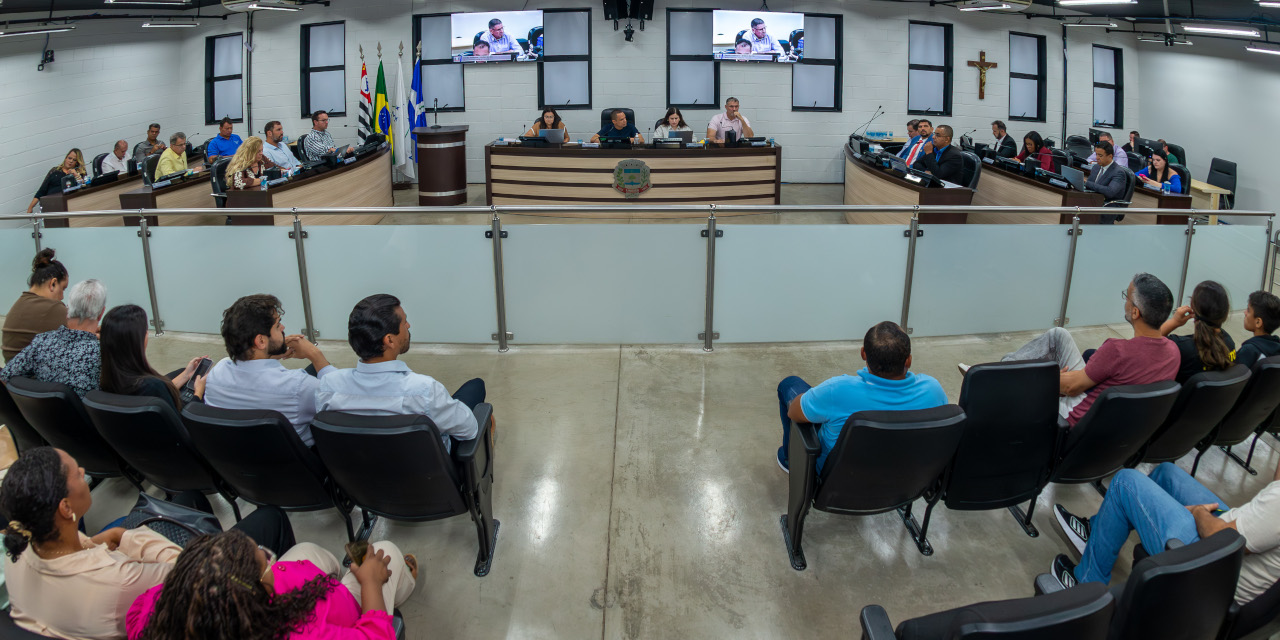 Cinco projetos são aprovados e 23 requerimentos encaminhados à Prefeitura