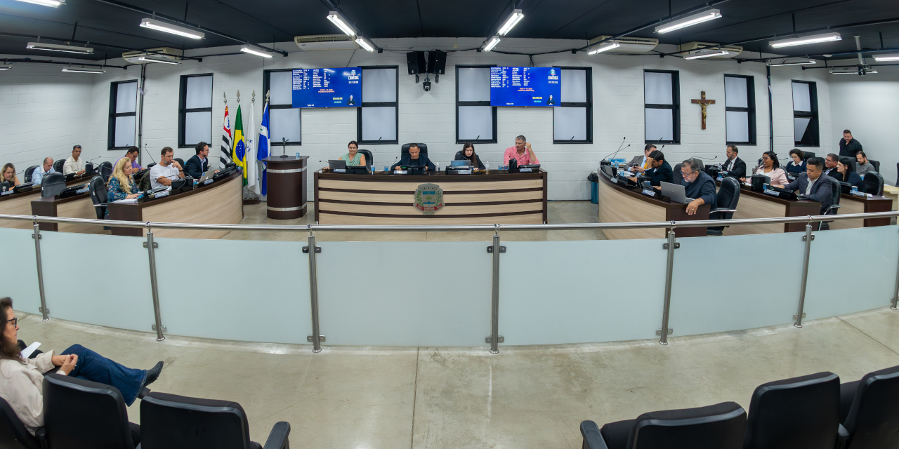 Câmara aprova dez projetos e 27 moções, além de encaminhar 26 requerimentos à Prefeitura