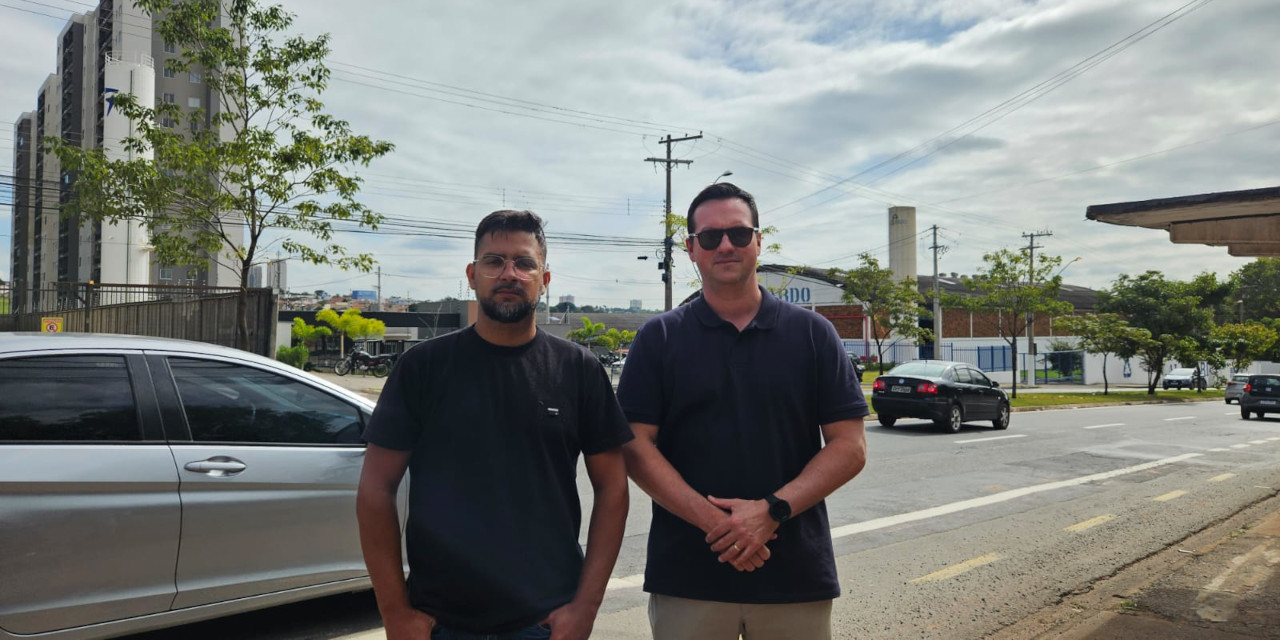 Felipe Penedo solicita medidas para reforçar segurança viária na Avenida Lauro Corrêa da Silva