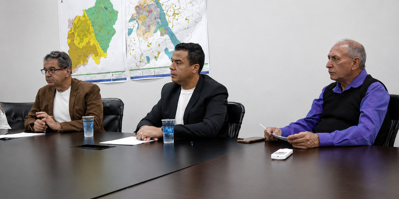 Em resposta à Comissão de Saúde, Prefeitura informa avanços na regularização de licenças AVCB e CLCB nas unidades da rede
