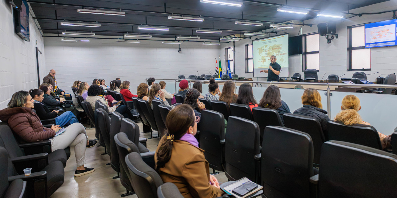 Fórum ECA Digital: Câmara debate desafios jurídicos e a proteção da infância na era das redes