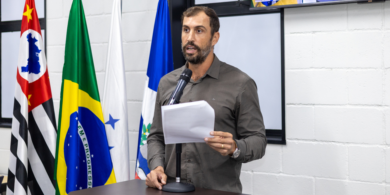Incentivo à leitura e à circulação descentralizada de livros: projeto aprovado estabelece diretrizes