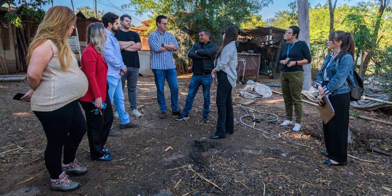 Comissão de Meio Ambiente realiza diligência em ocupações de áreas verdes e dominial no bairro Geada 