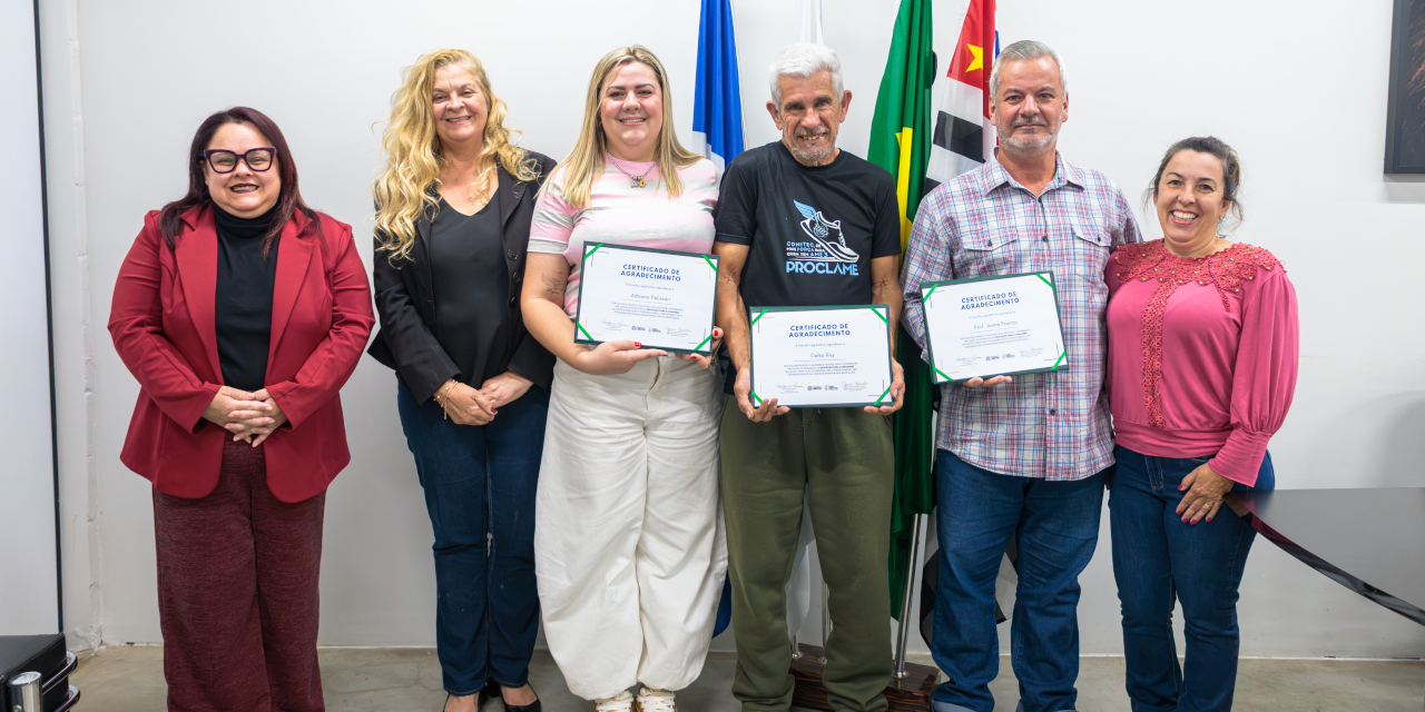 Câmara homenageia voluntários por atuação em ações de conscientização ambiental
