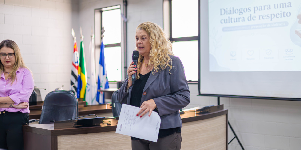 A presidente da Procuradoria Especial da Mulher, vereadora Lu Bogo, participou do evento