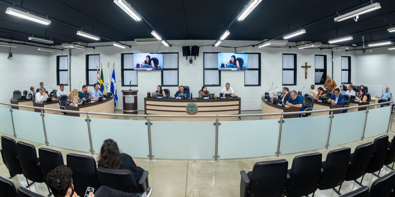 Sessão ordinária: Câmara aprova seis projetos e encaminha 19 requerimentos à Prefeitura