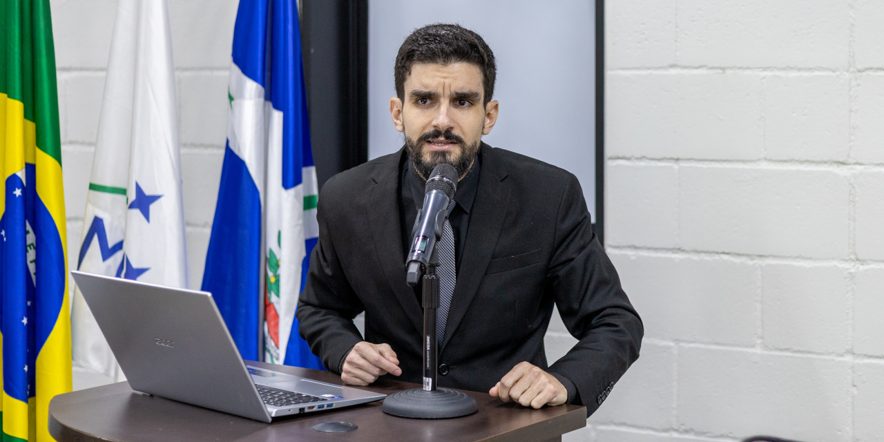 O advogado Maurício Gonçalves Tomé Júnior comentou a participação anterior do secretário de Segurança Pública e Defesa Civil e as informações sobre a Operação Fecha-Bar