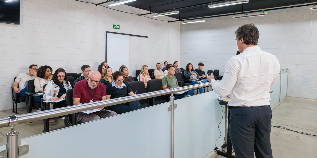 Câmara realiza palestra sobre mudanças no processo legislativo para apresentação de emendas impositivas